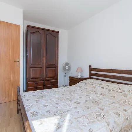 Apartment Dvori